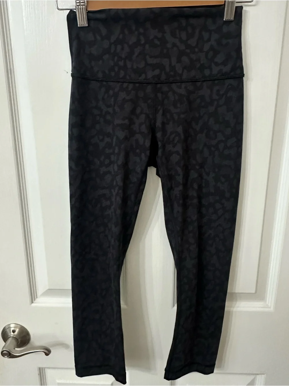 Lululemon Align Crop 21